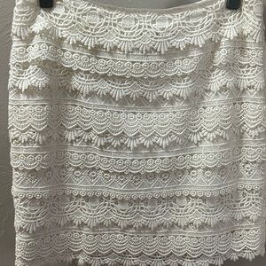 White House Black Market Tiered Lace Pencil Skirt